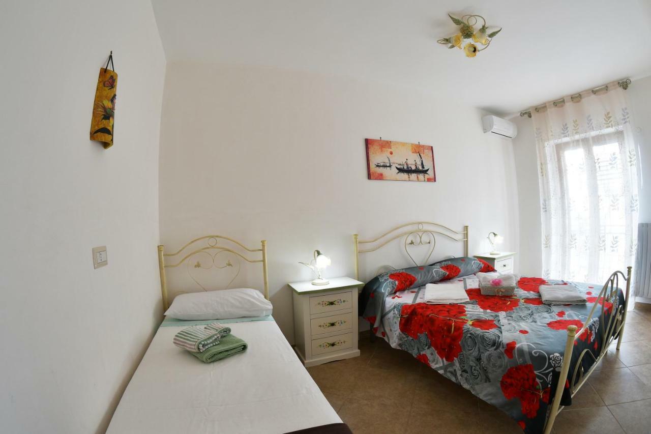 Marghegio' House Appartement Ceglie Messapica Buitenkant foto