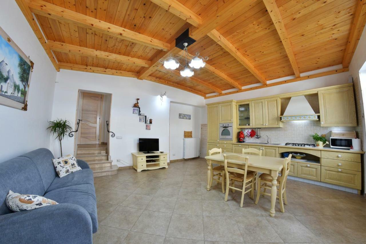Marghegio' House Appartement Ceglie Messapica Buitenkant foto
